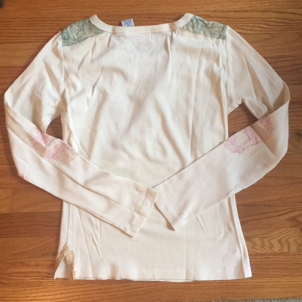 Cream long Sleeve anthro shirt with patches - Picture 5 of 5